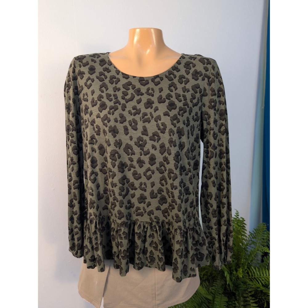 Lucky Brand Peplum Top Women Size Medium Olive Green Leopard Print Long Sleeve